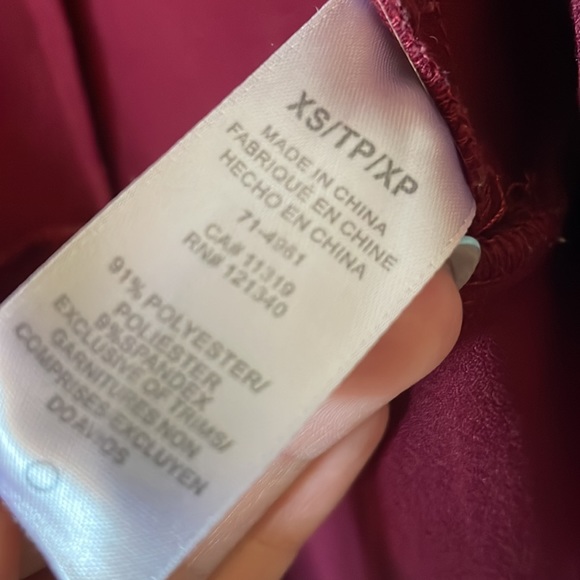 Dynamite Burgundy Open Blazer - Picture 4 of 6